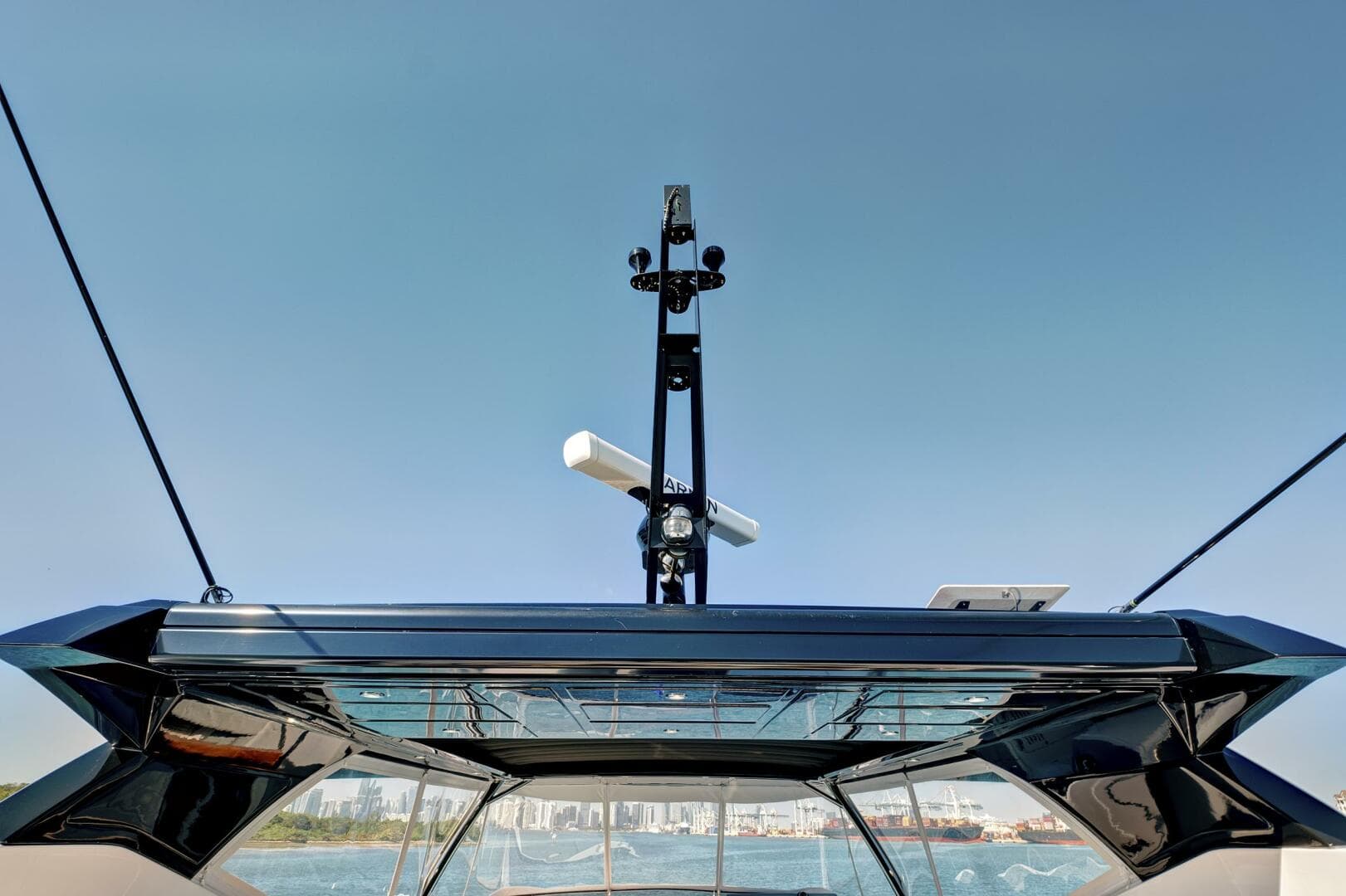 2024 Sunseeker 76 Yacht