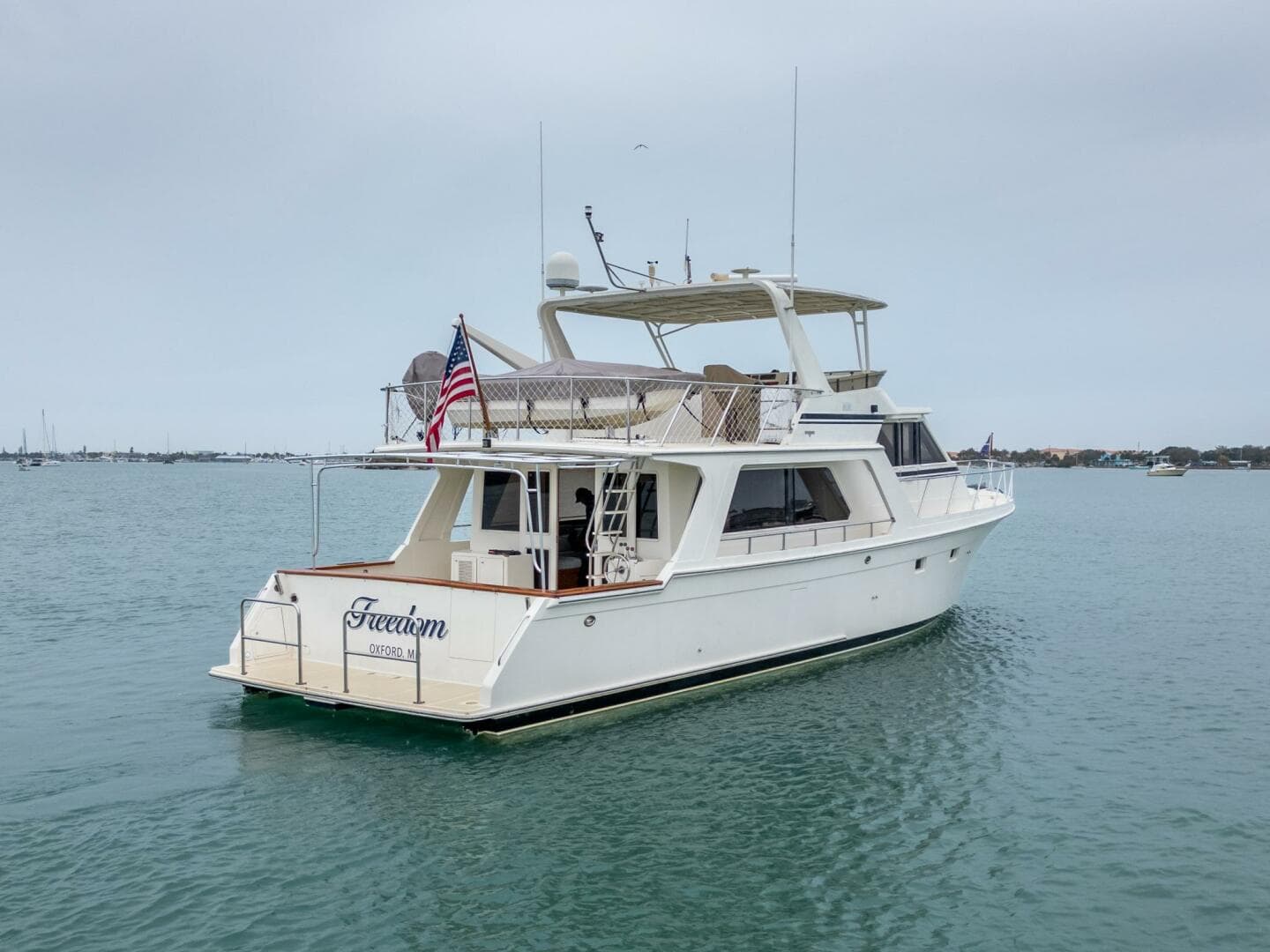 2005 Offshore Yachts Pilothouse