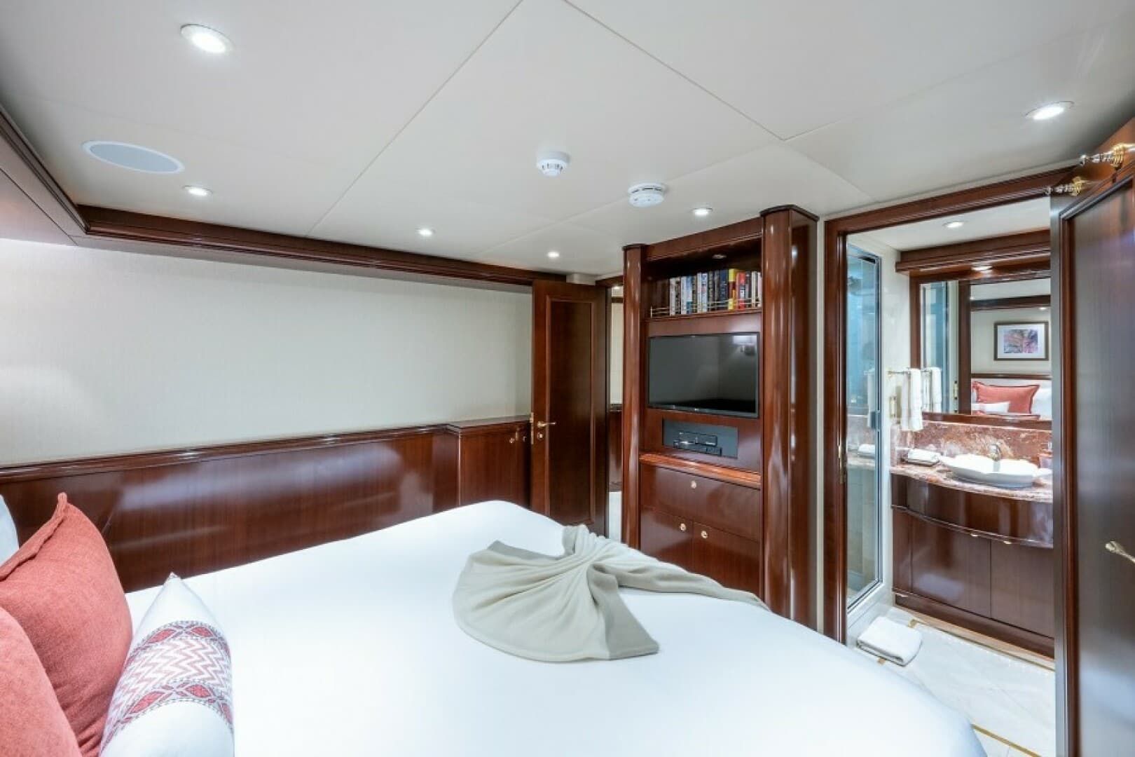 Starboard VIP Stateroom