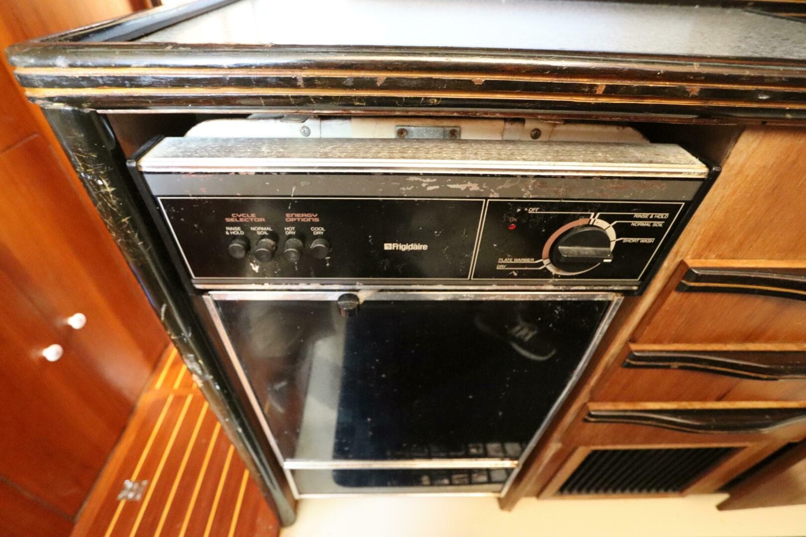 1991 Spectrum 48 Convertible