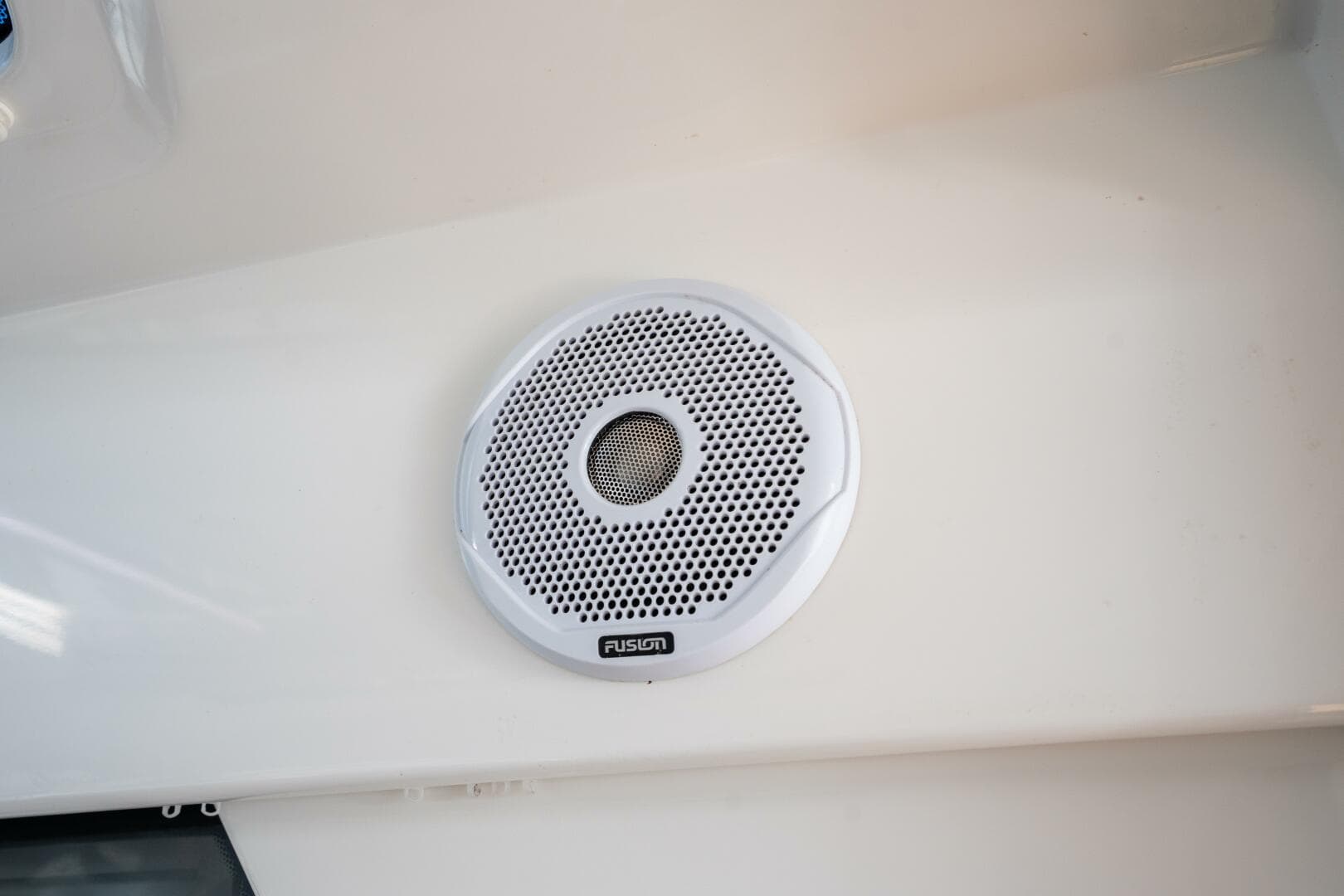 2021 Beneteau Antares 9