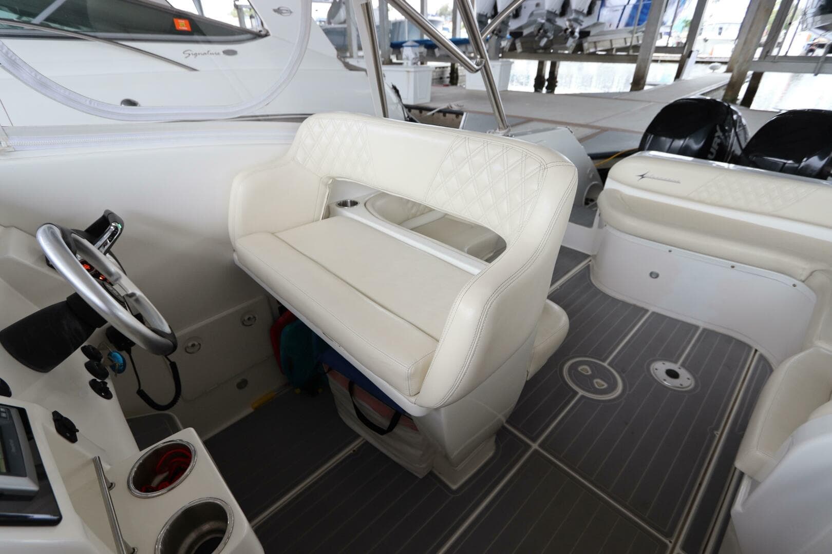 2014 Intermarine 380 Sport