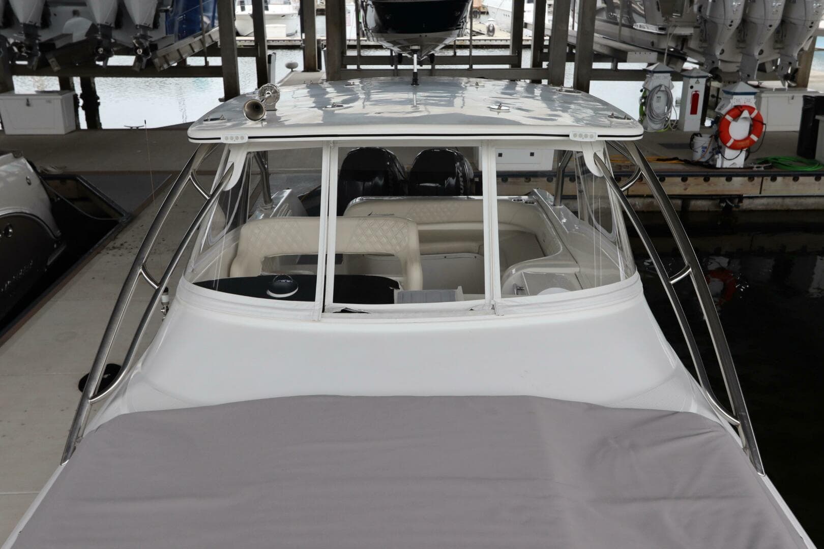 2014 Intermarine 380 Sport