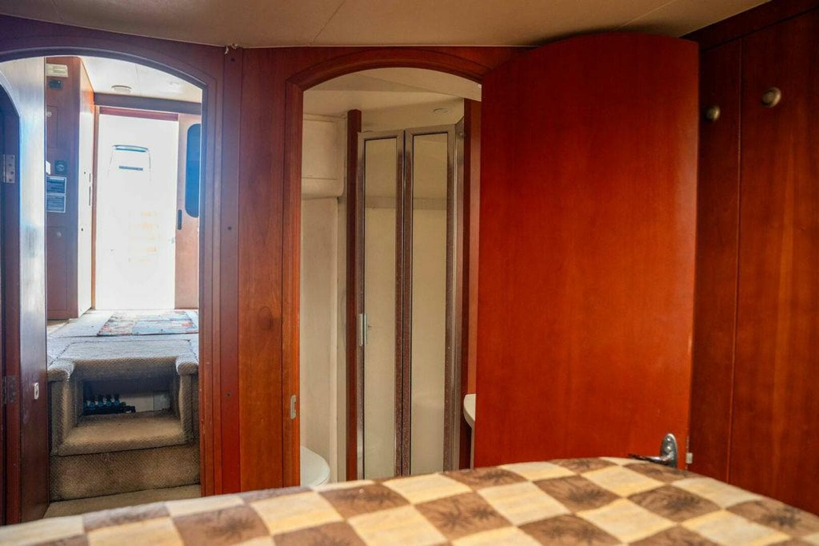 2004 Luhrs 36 Convertible