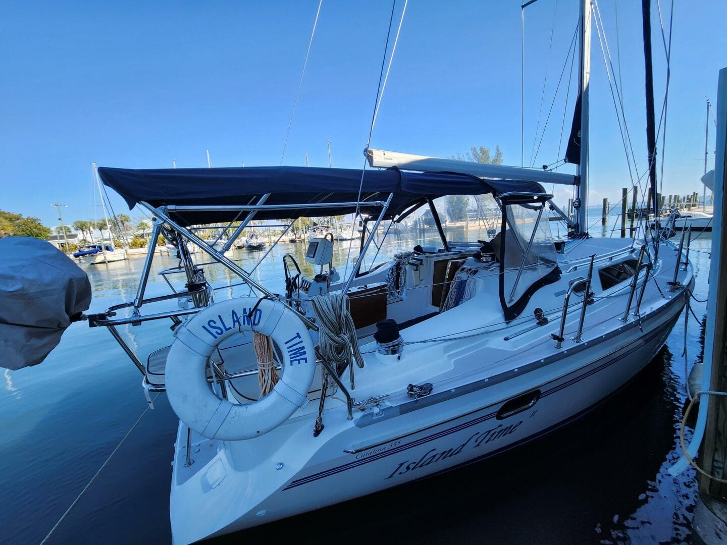 2012 Catalina 355