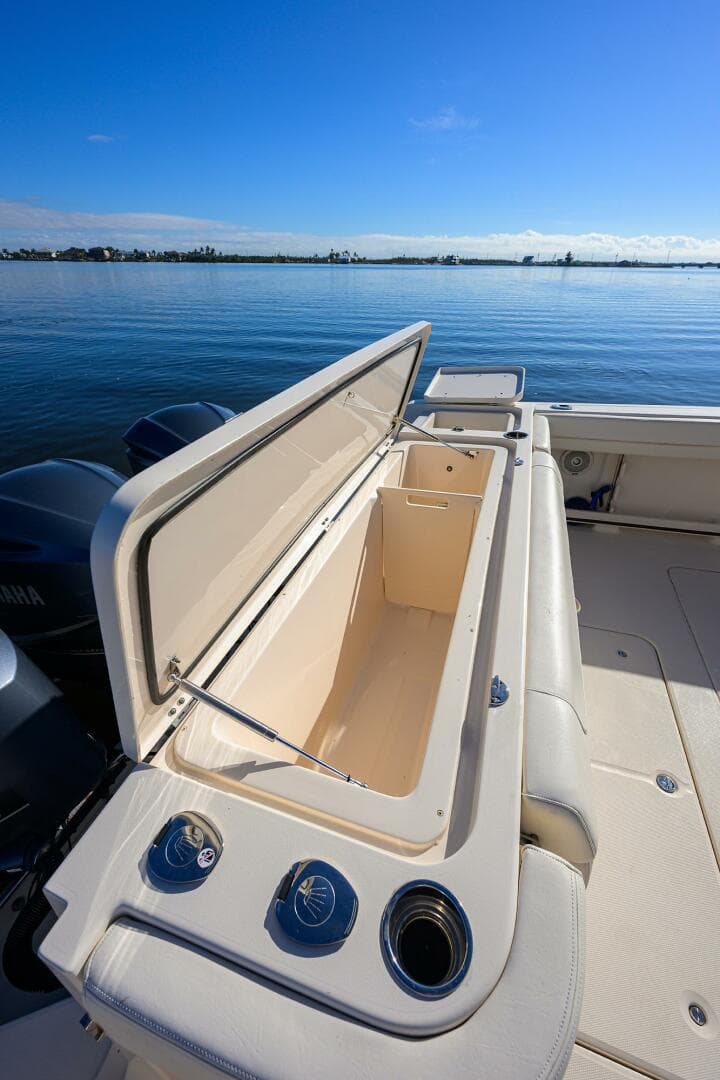 2018 Grady-White Canyon 376