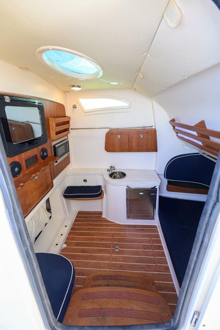 2018 Grady-White Canyon 376