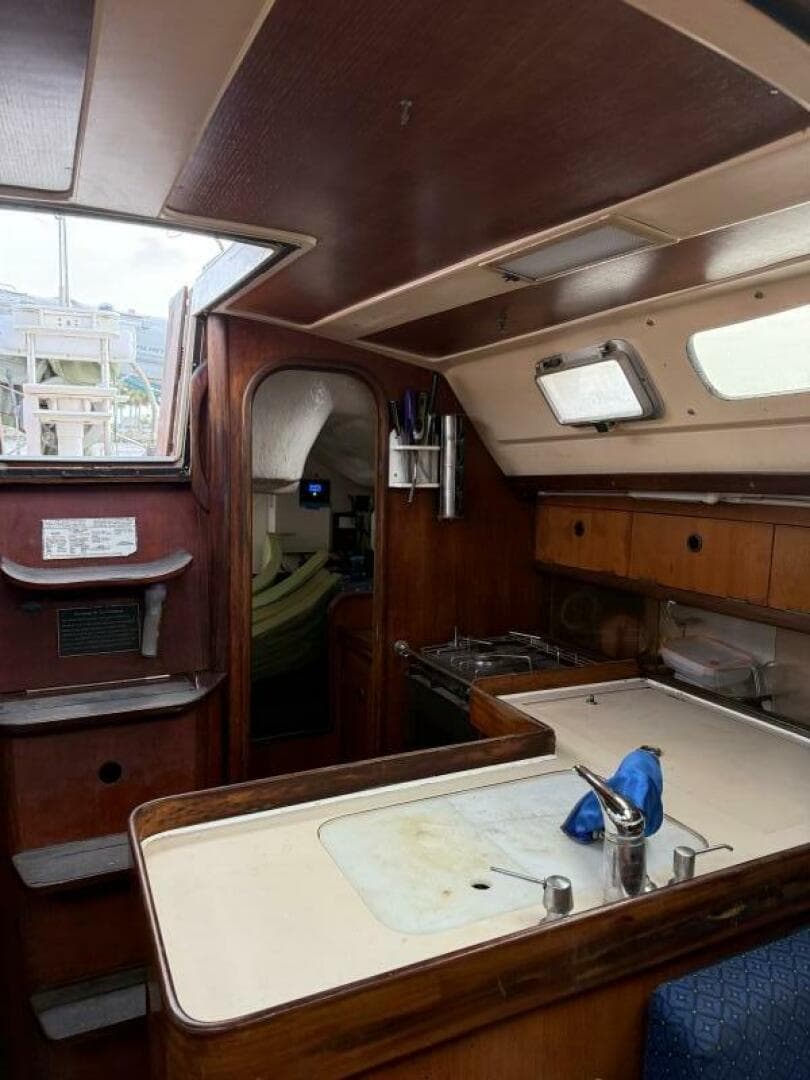 1987 Beneteau Oceanis 350