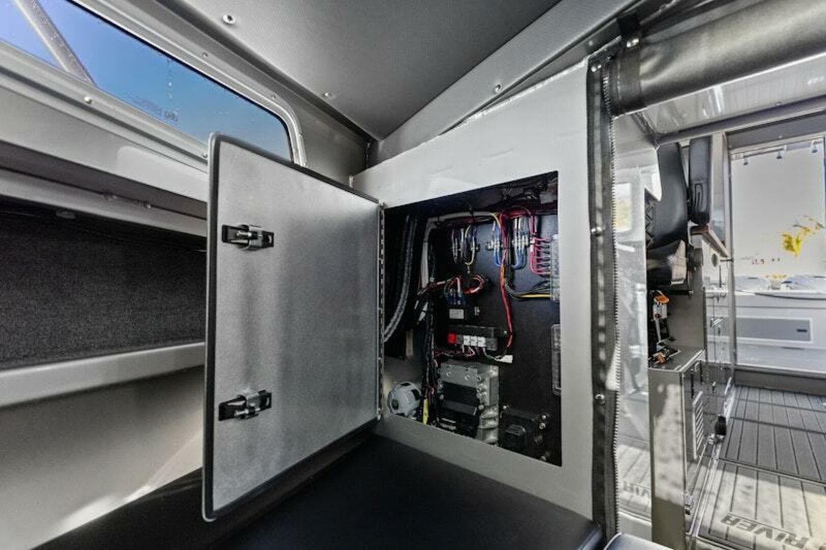 2024 North River Endurance