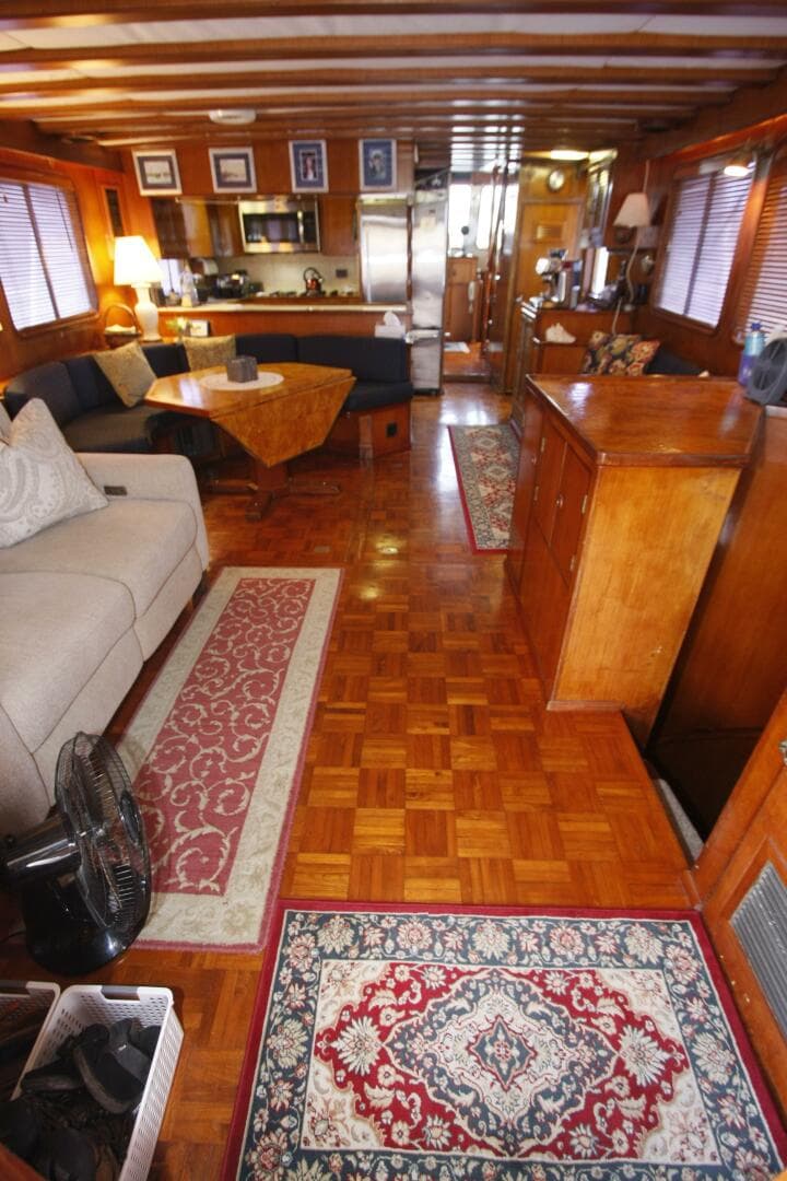 1982 DeFever 52 Offshore Cruiser