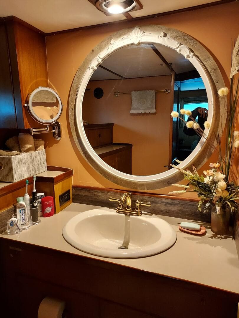 1982 DeFever 52 Offshore Cruiser