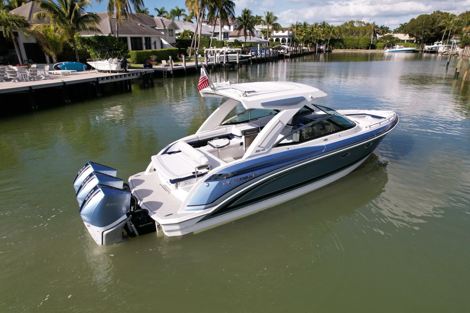 2023 Formula 330 CBR