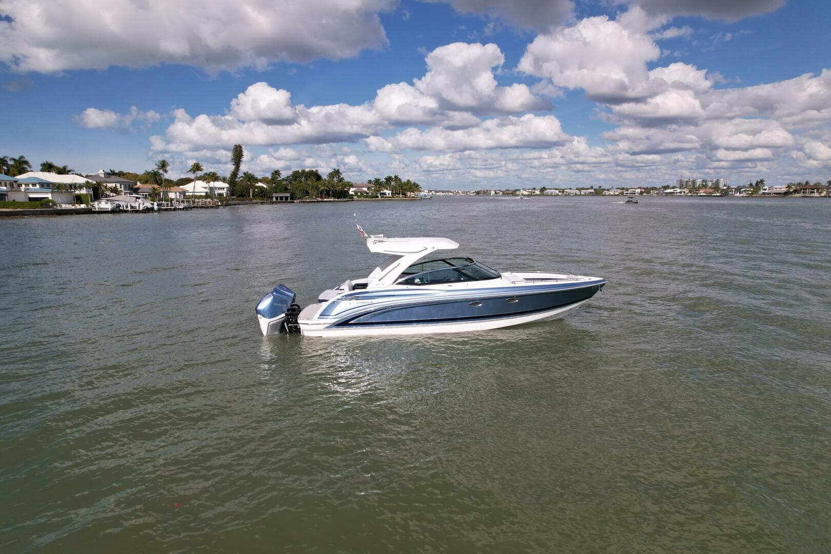 2023 Formula 330 CBR