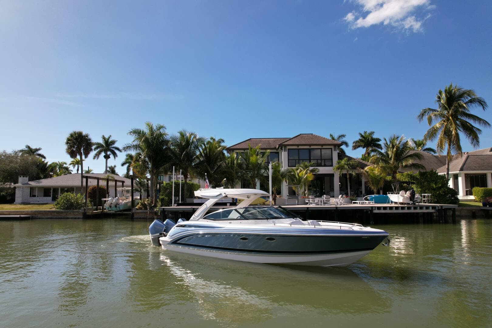 2023 Formula 330 CBR