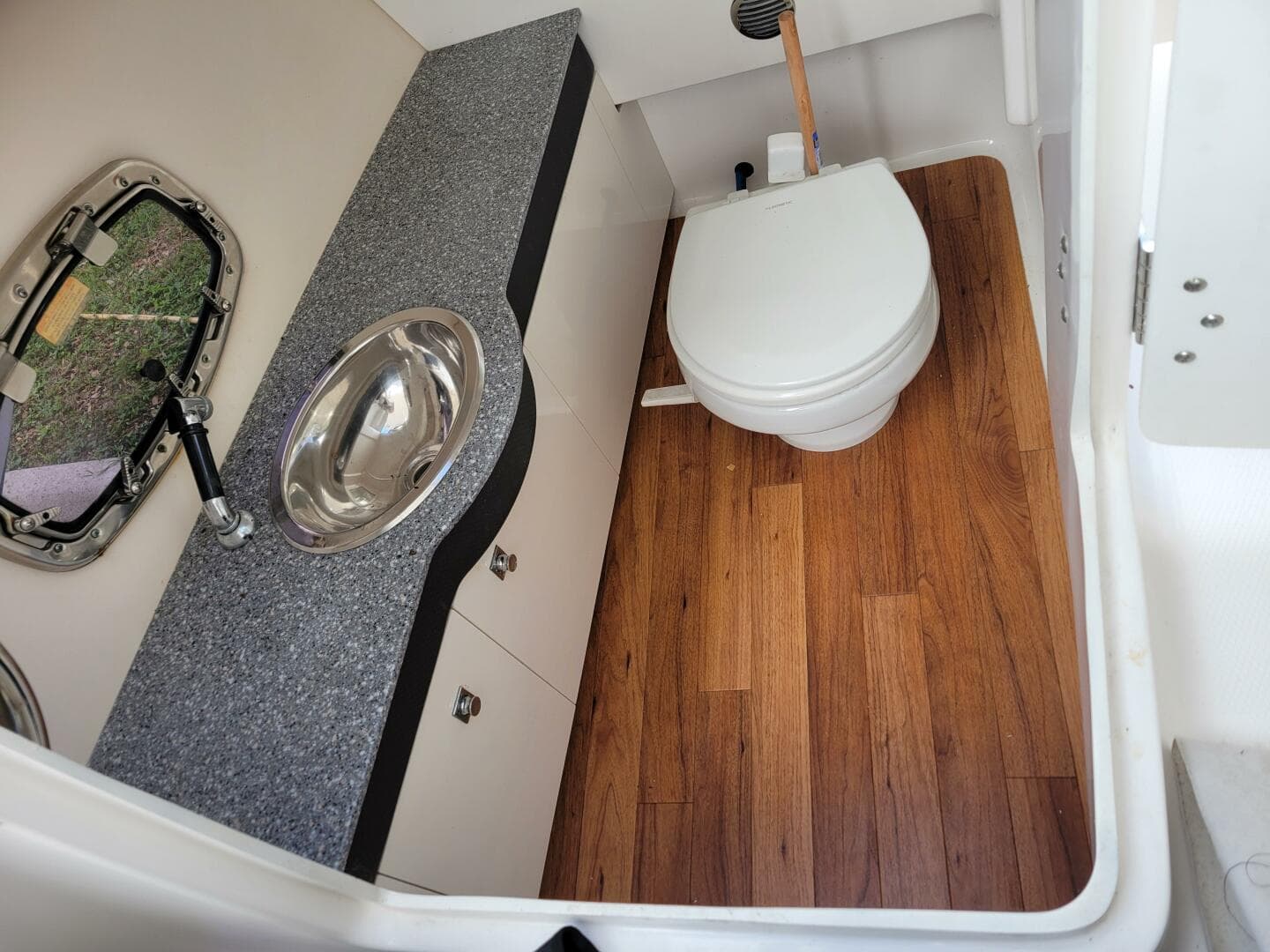 2017 Chaparral 307 SSX