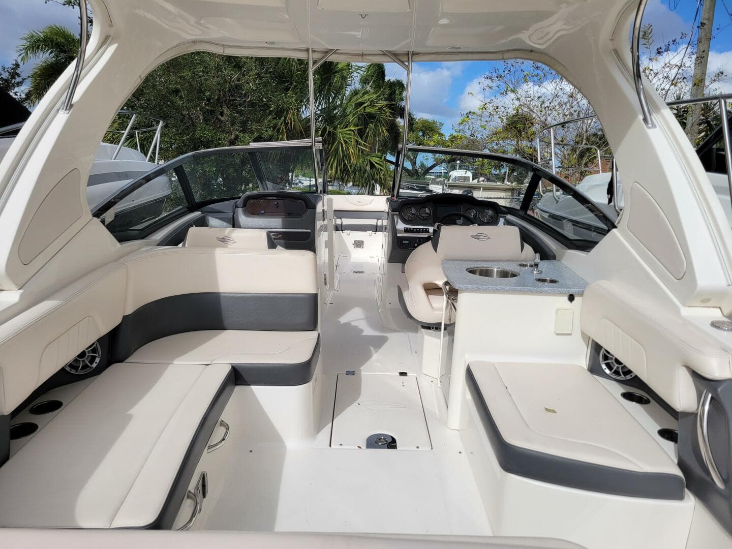 2017 Chaparral 307 SSX