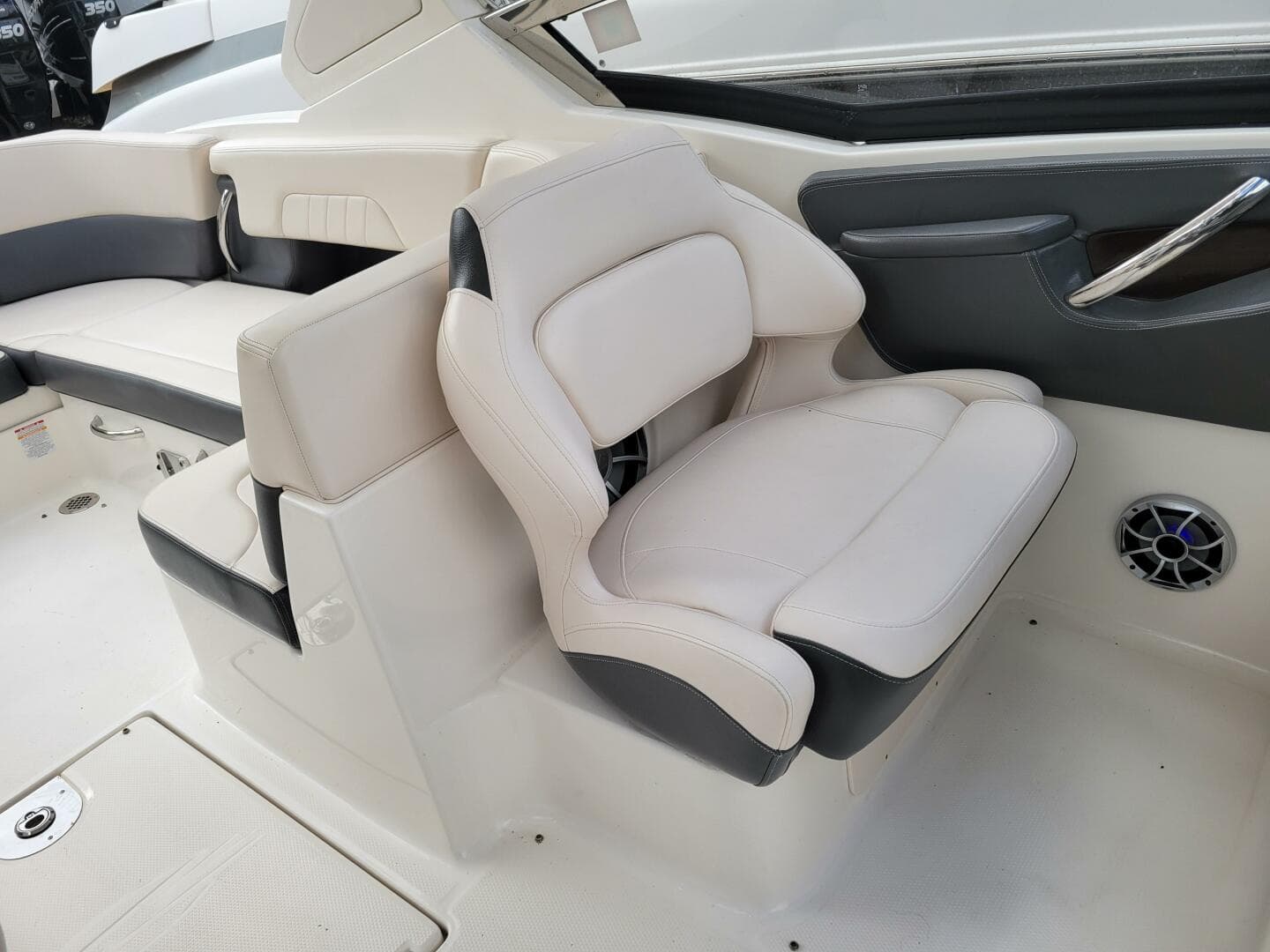 2017 Chaparral 307 SSX