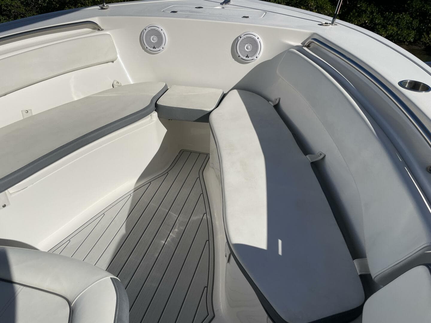 2017 Tidewater 220LXF