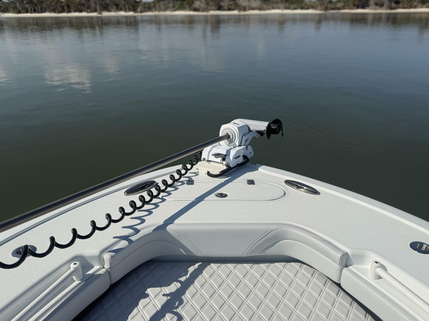 2025 Yellowfin 26 Hybrid