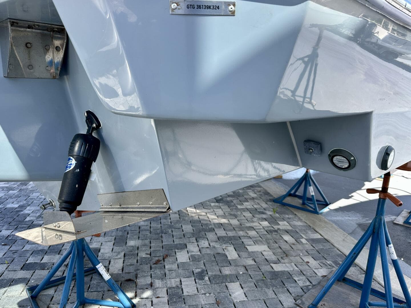 NX 360 Sports Coupe - Exterior