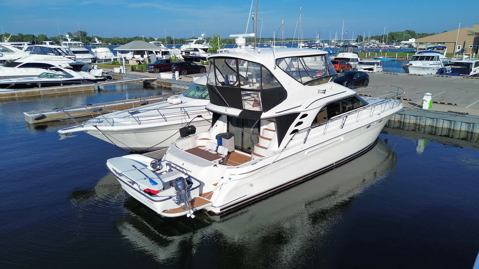 1999 Sea Ray 560 Sedan Bridge