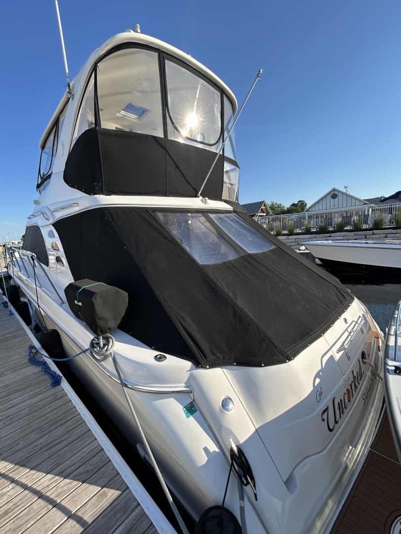 1999 Sea Ray 560 Sedan Bridge