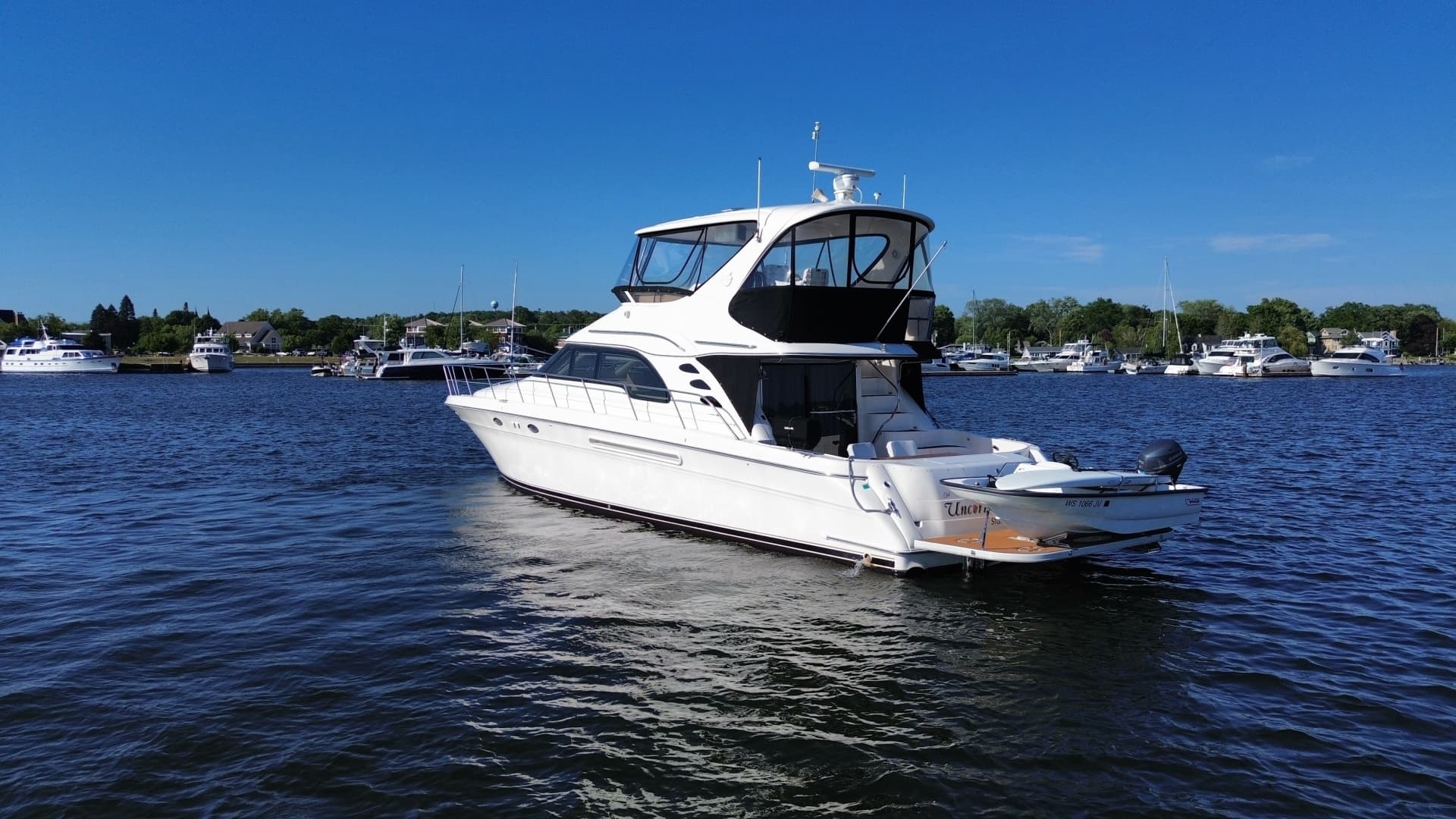 1999 Sea Ray 560 Sedan Bridge