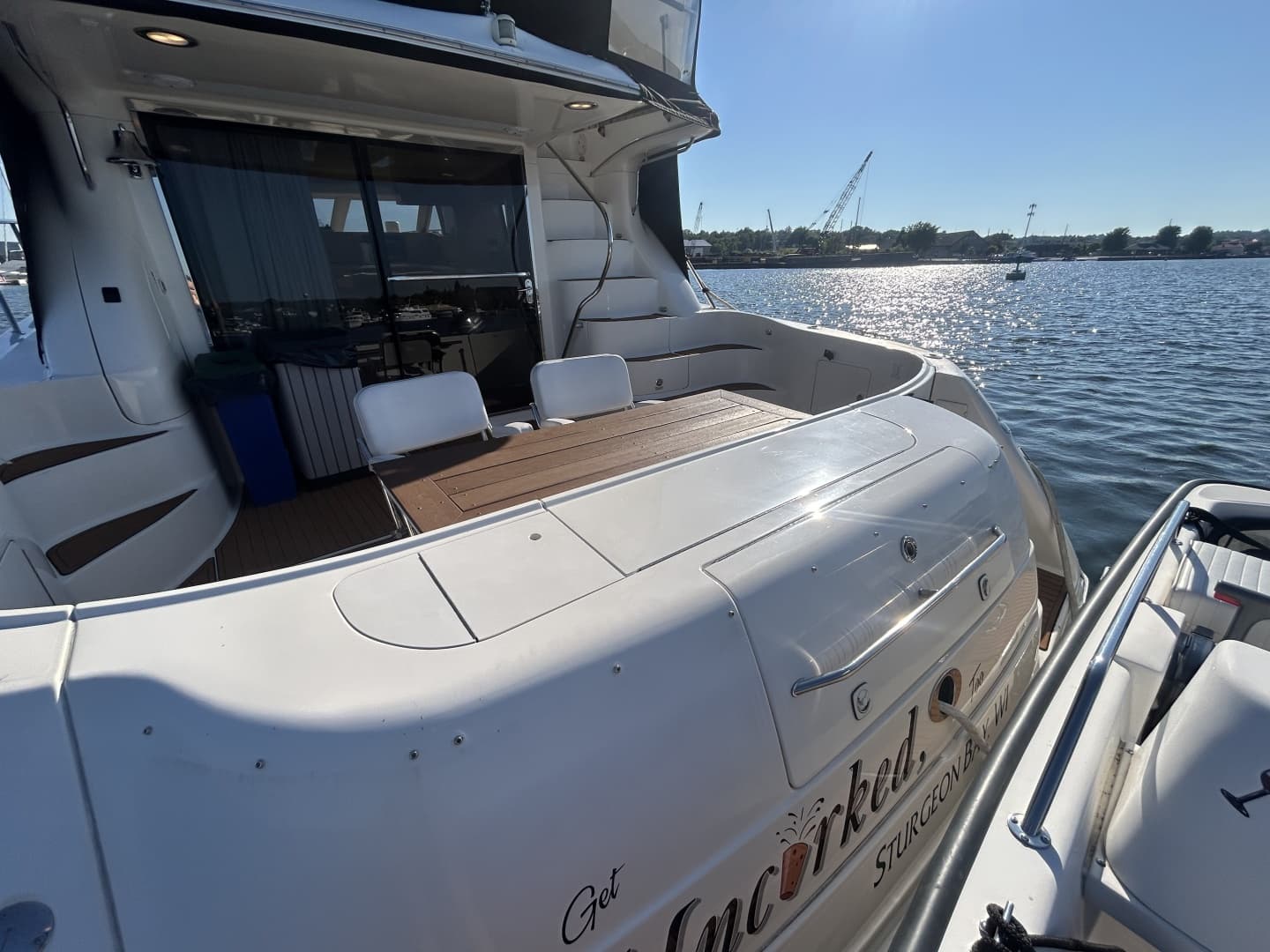 1999 Sea Ray 560 Sedan Bridge