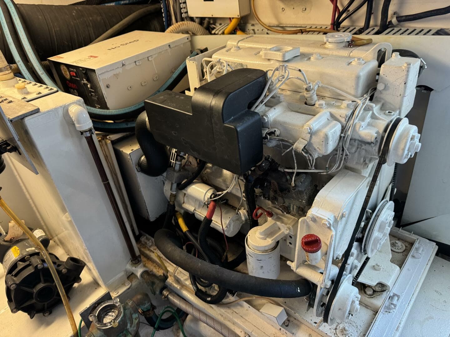 1995 Viking 58 Convertible