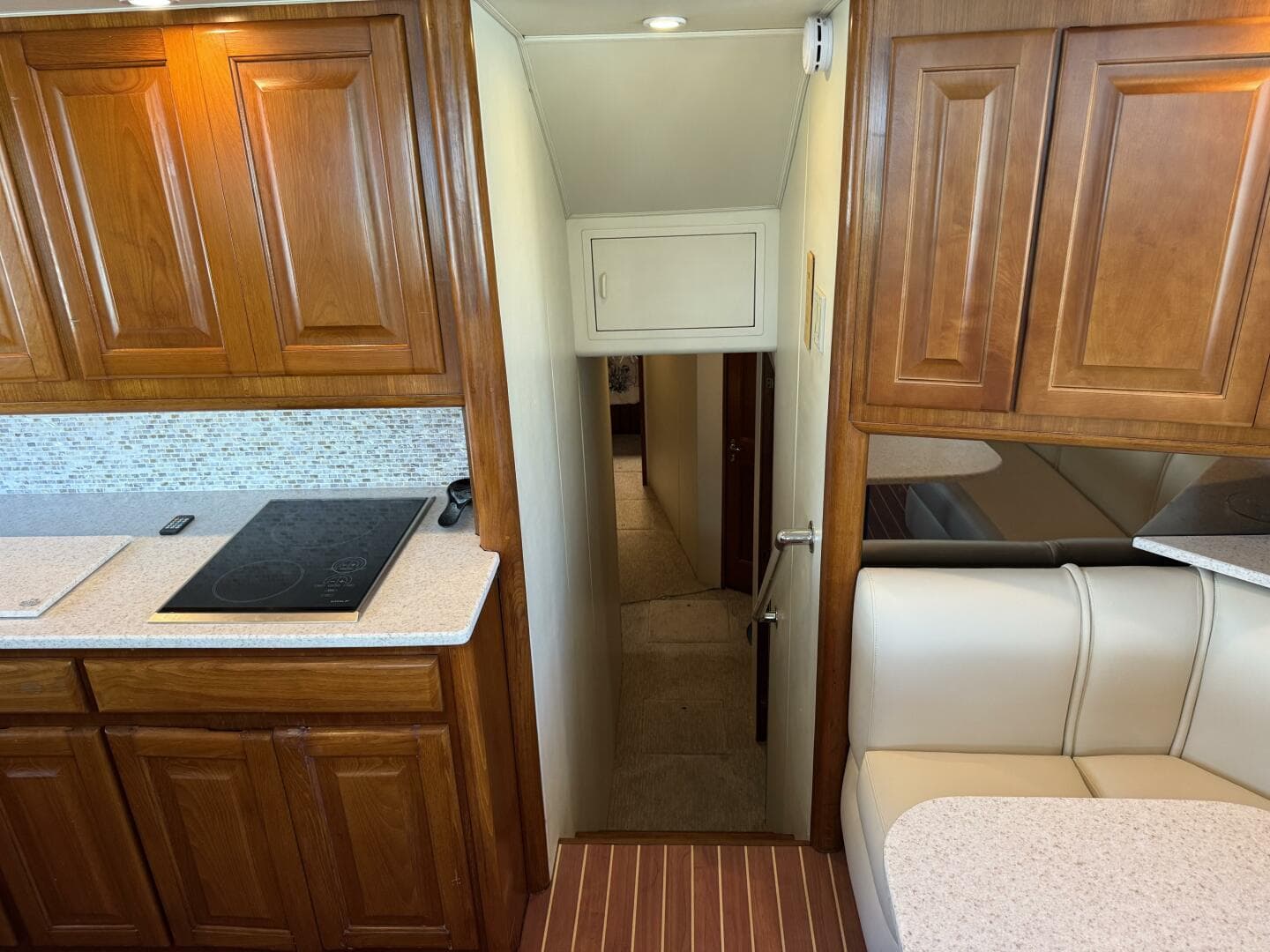 1995 Viking 58 Convertible