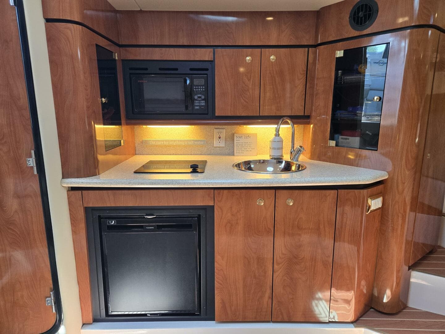 2007 Fountain 38 Express Cruiser