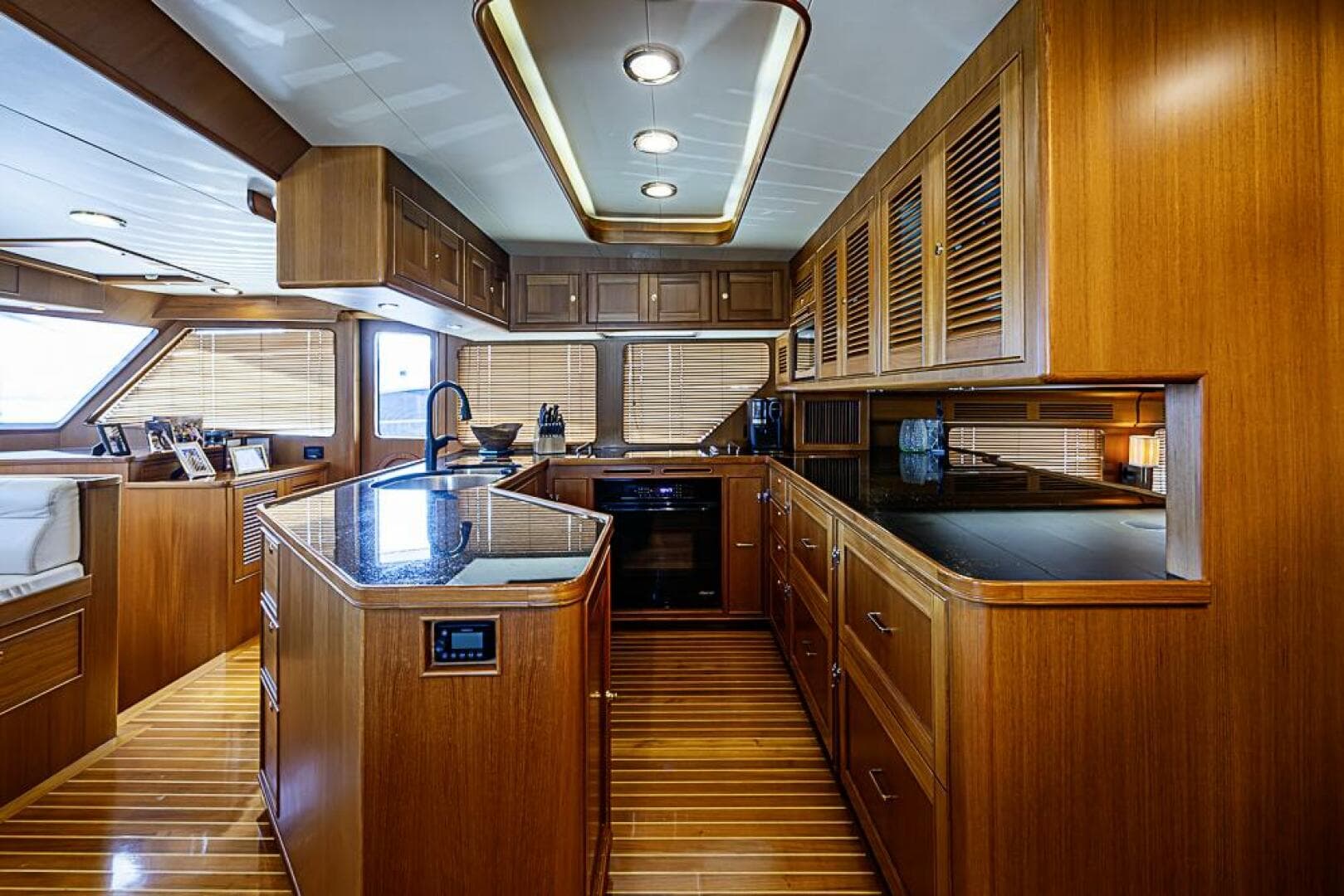 2014 Marlow Explorer 66E