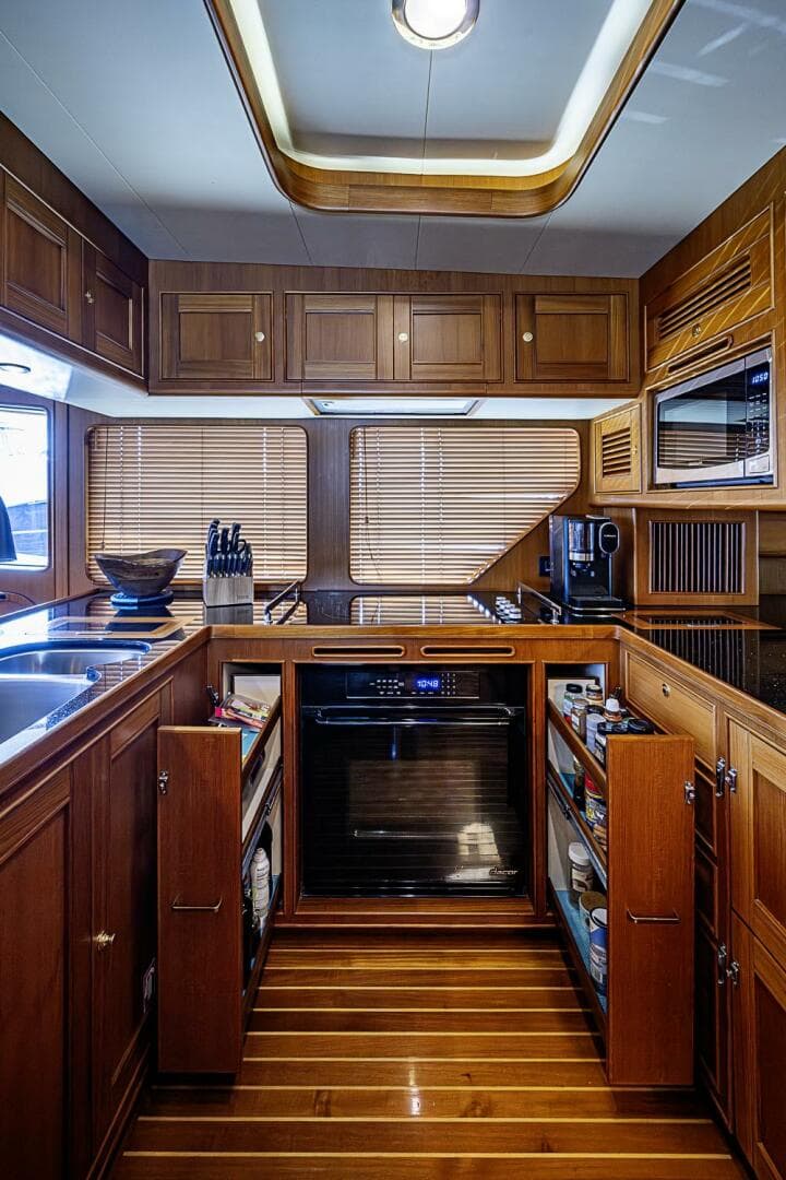 2014 Marlow Explorer 66E