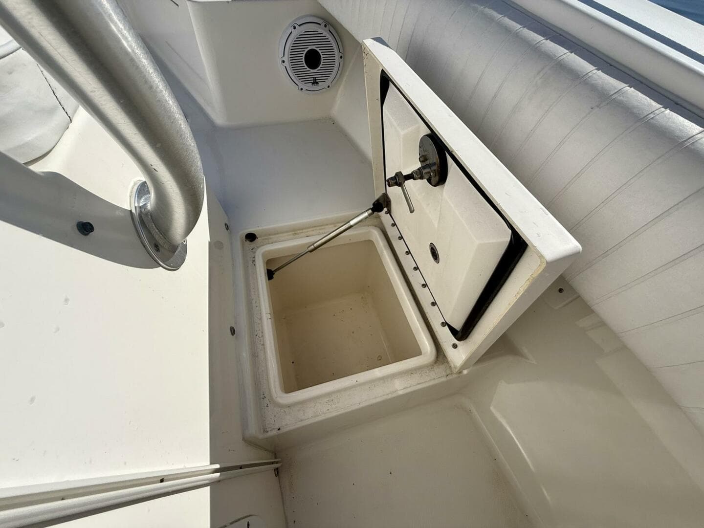 2006 Regulator 29 FS PERSERVERANCE