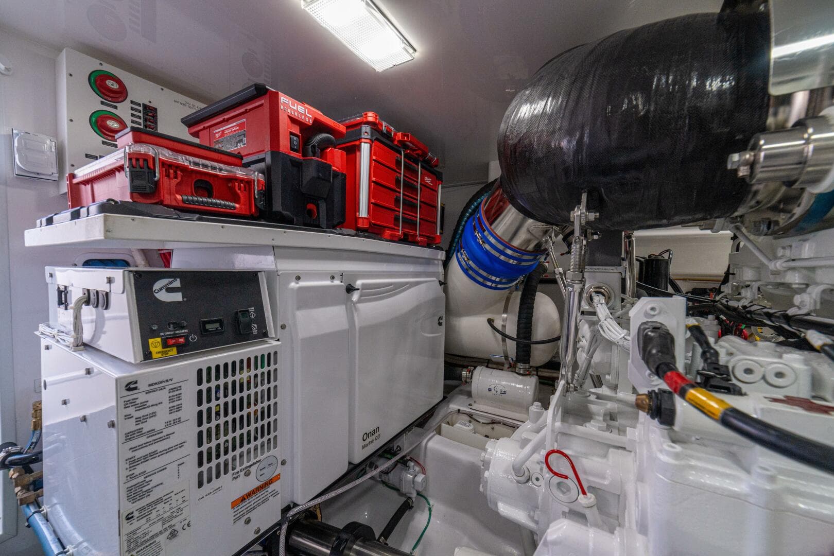 2025 Viking 58 Convertible GAME ON