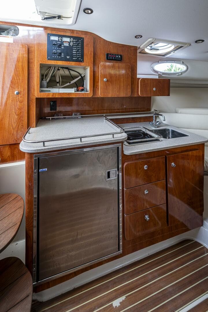 2013 Wellcraft 340 Coastal