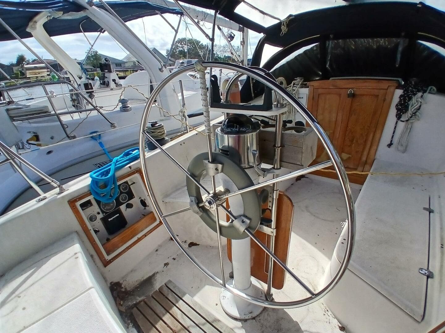 1977 Tartan 37