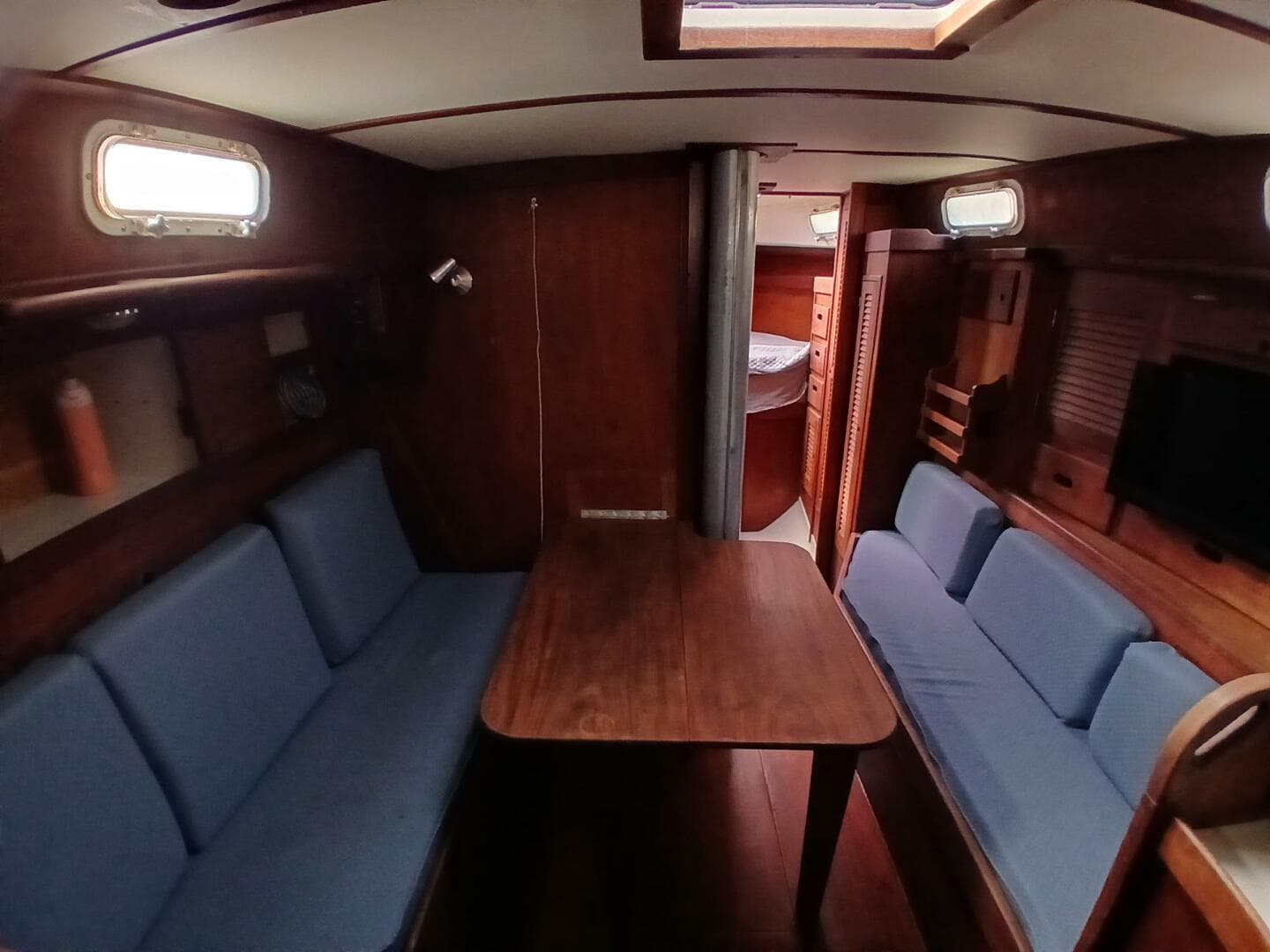 1977 Tartan 37