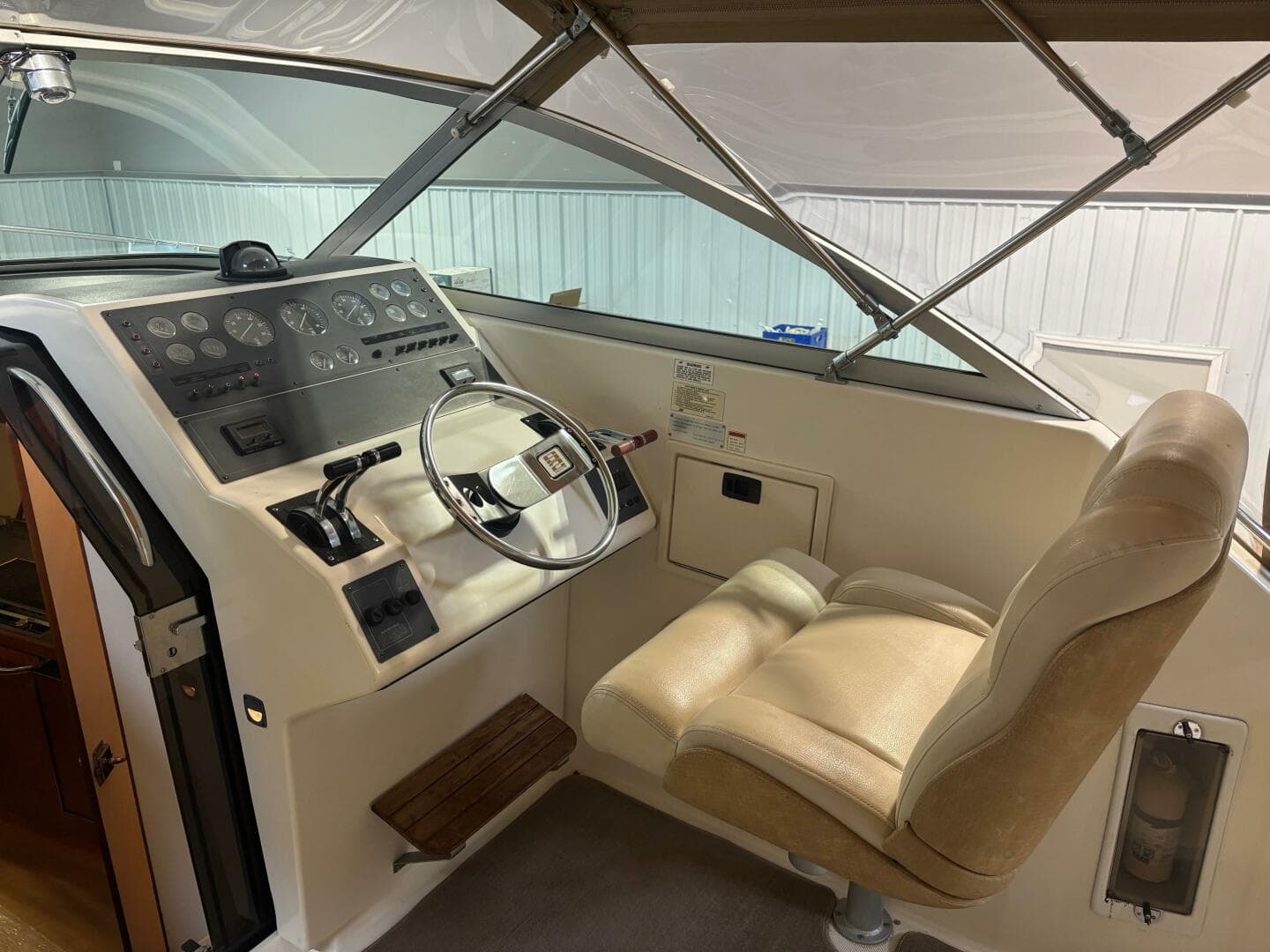 1988 Tiara Sport 310 SC