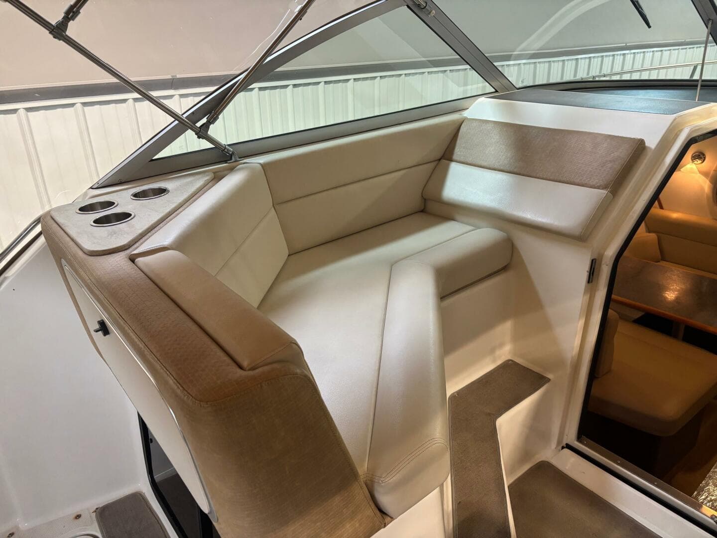 1988 Tiara Sport 310 SC