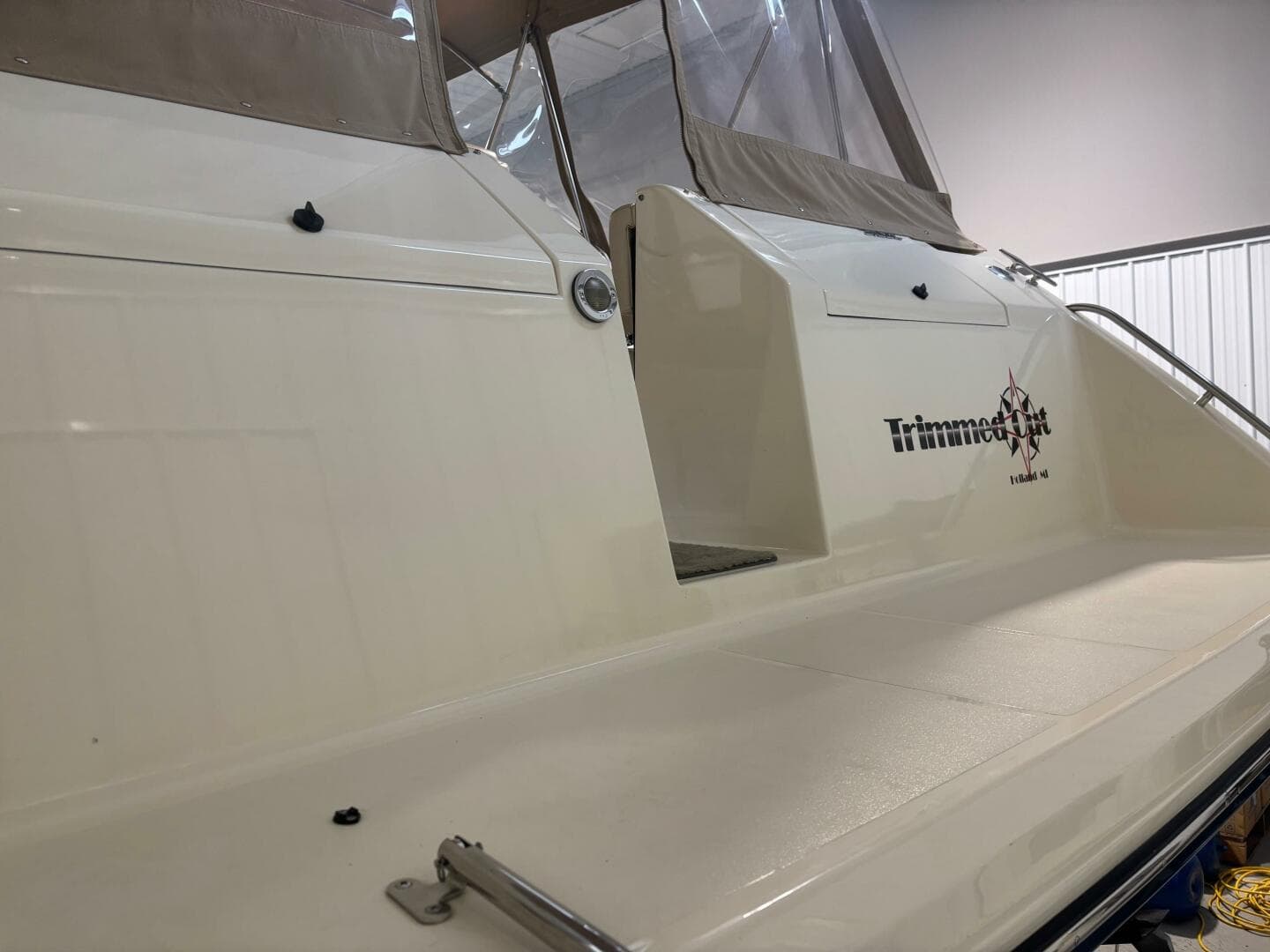 1988 Tiara Sport 310 SC