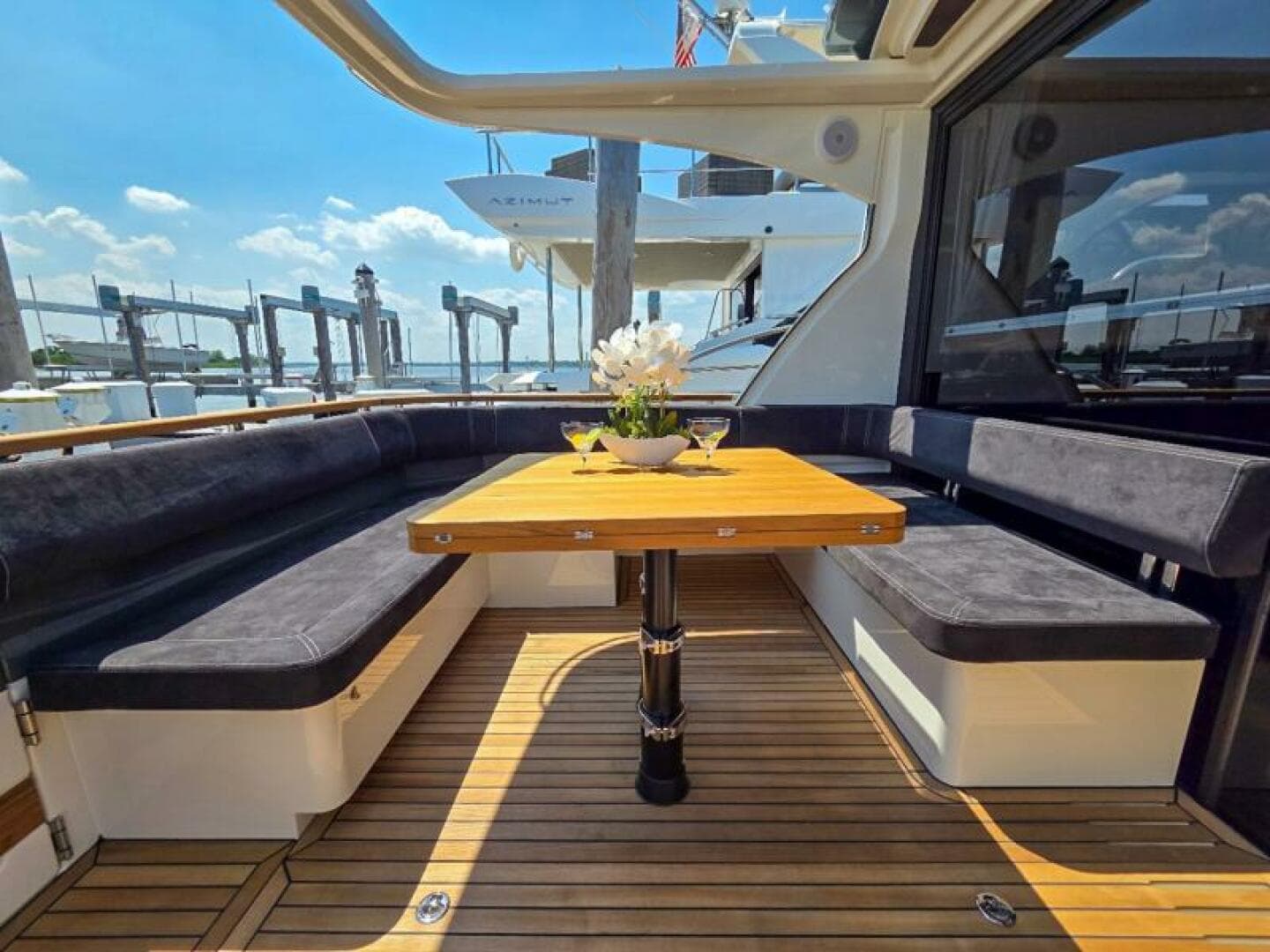 2026 Marex 440 Gourmet Cruiser