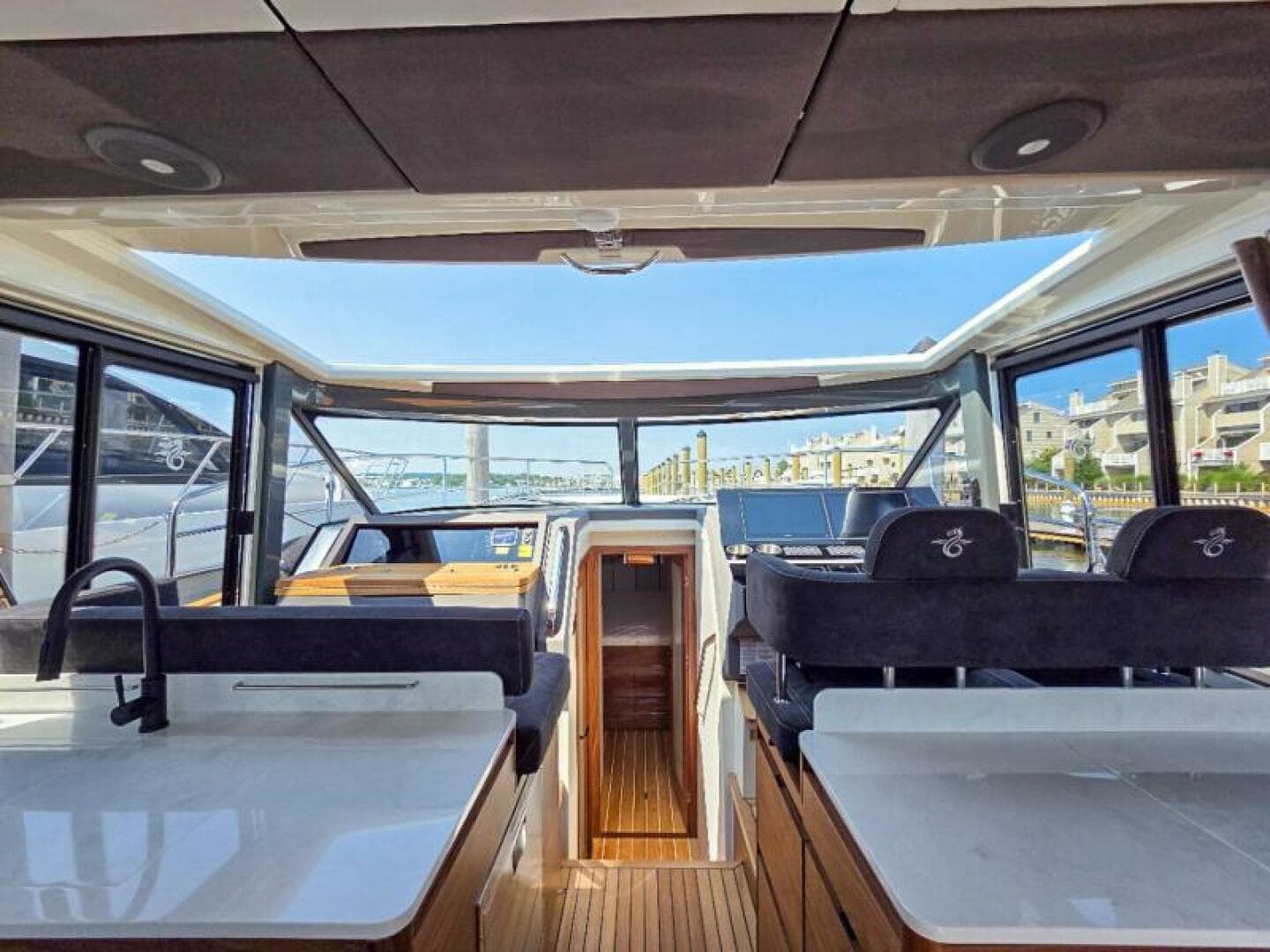 2026 Marex 440 Gourmet Cruiser