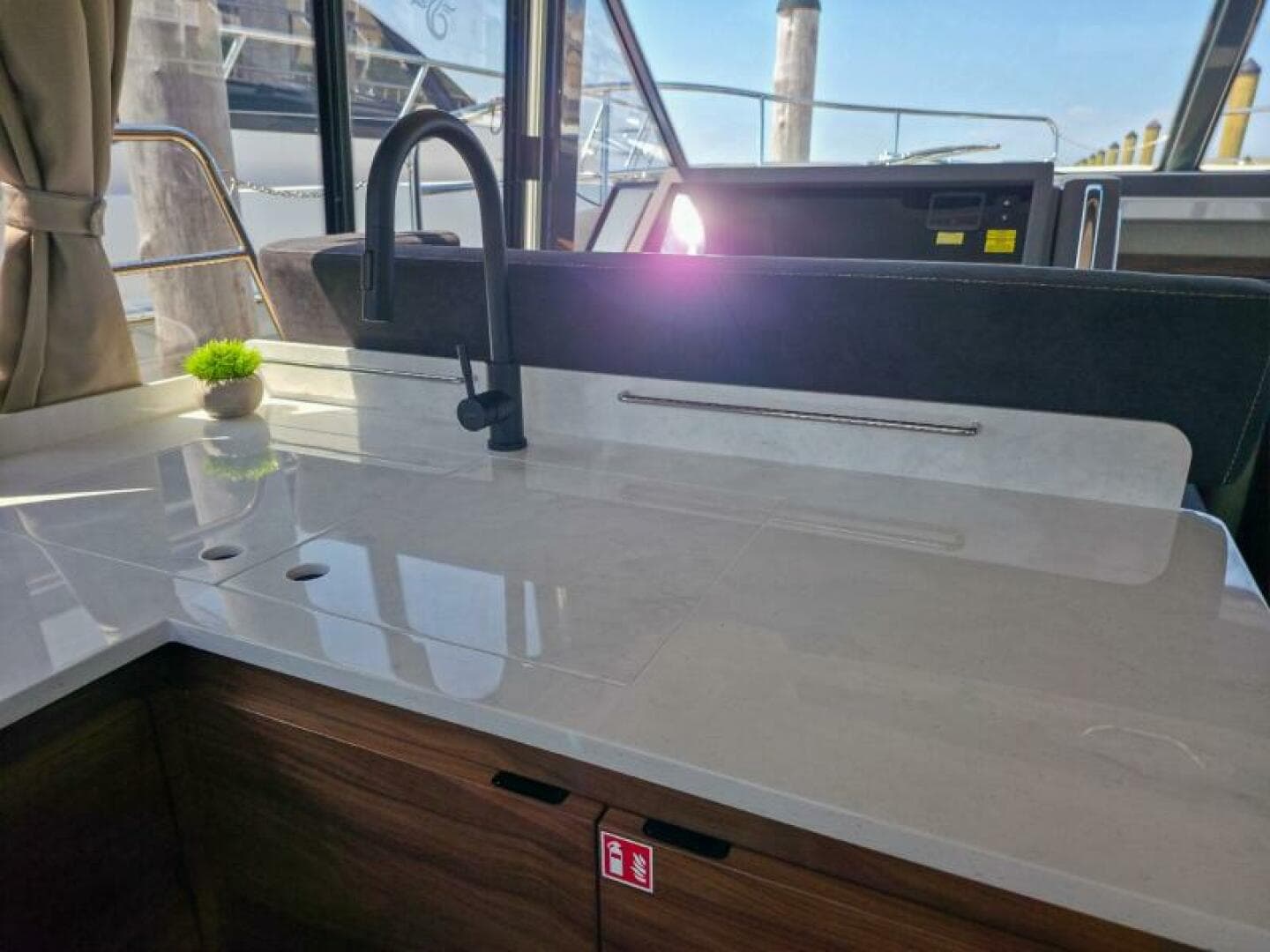 2026 Marex 440 Gourmet Cruiser