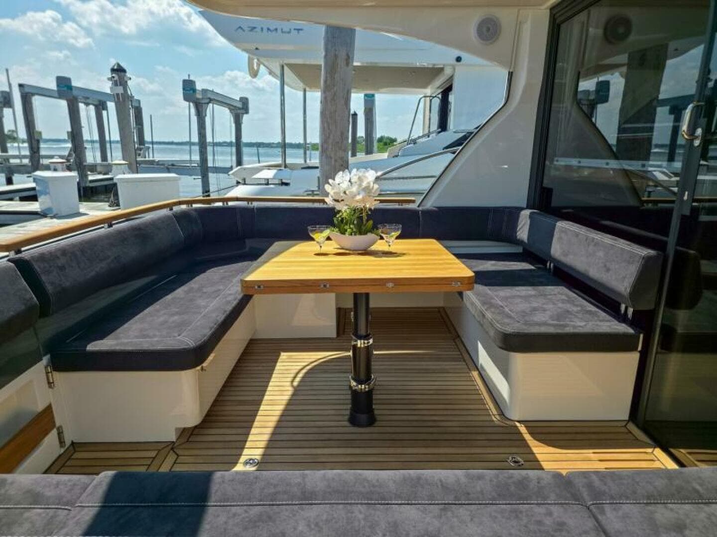 2026 Marex 440 Gourmet Cruiser