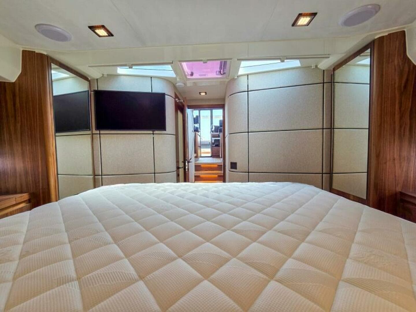 2026 Marex 440 Gourmet Cruiser