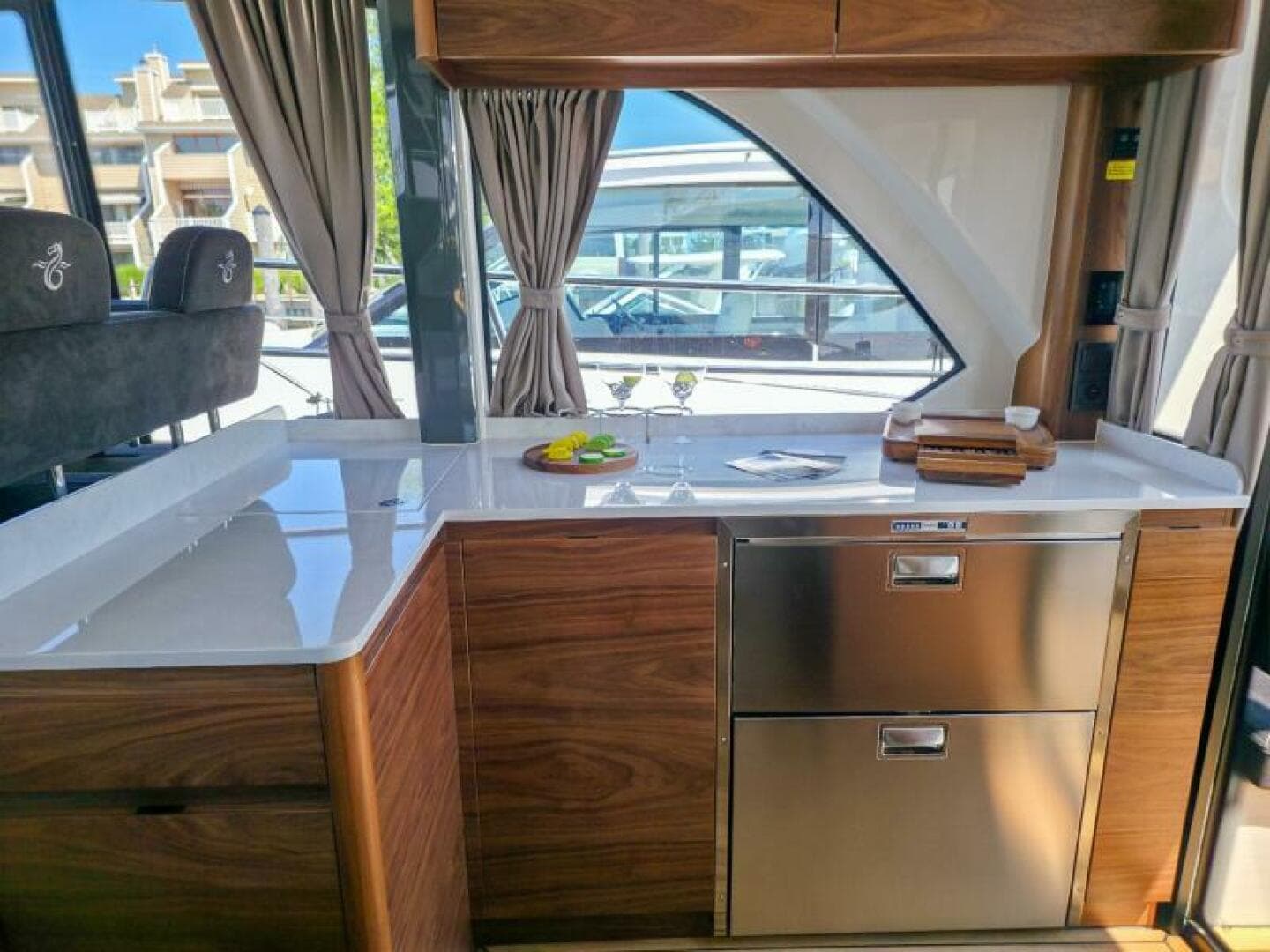 2026 Marex 440 Gourmet Cruiser