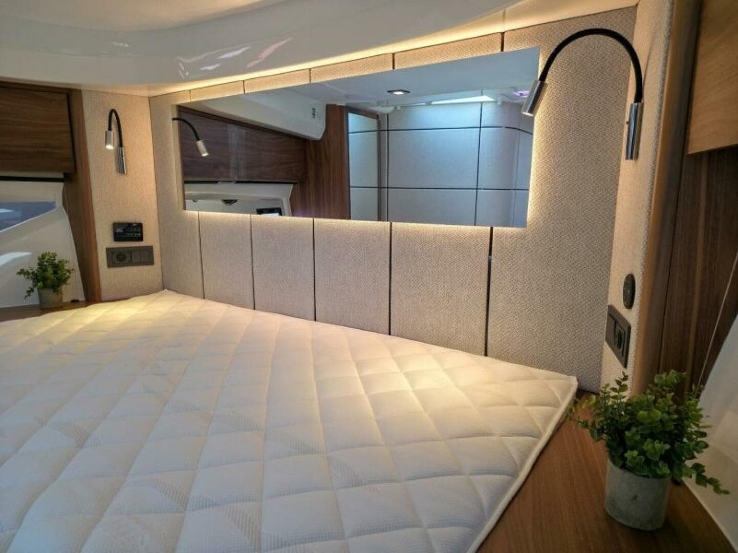 2026 Marex 440 Gourmet Cruiser