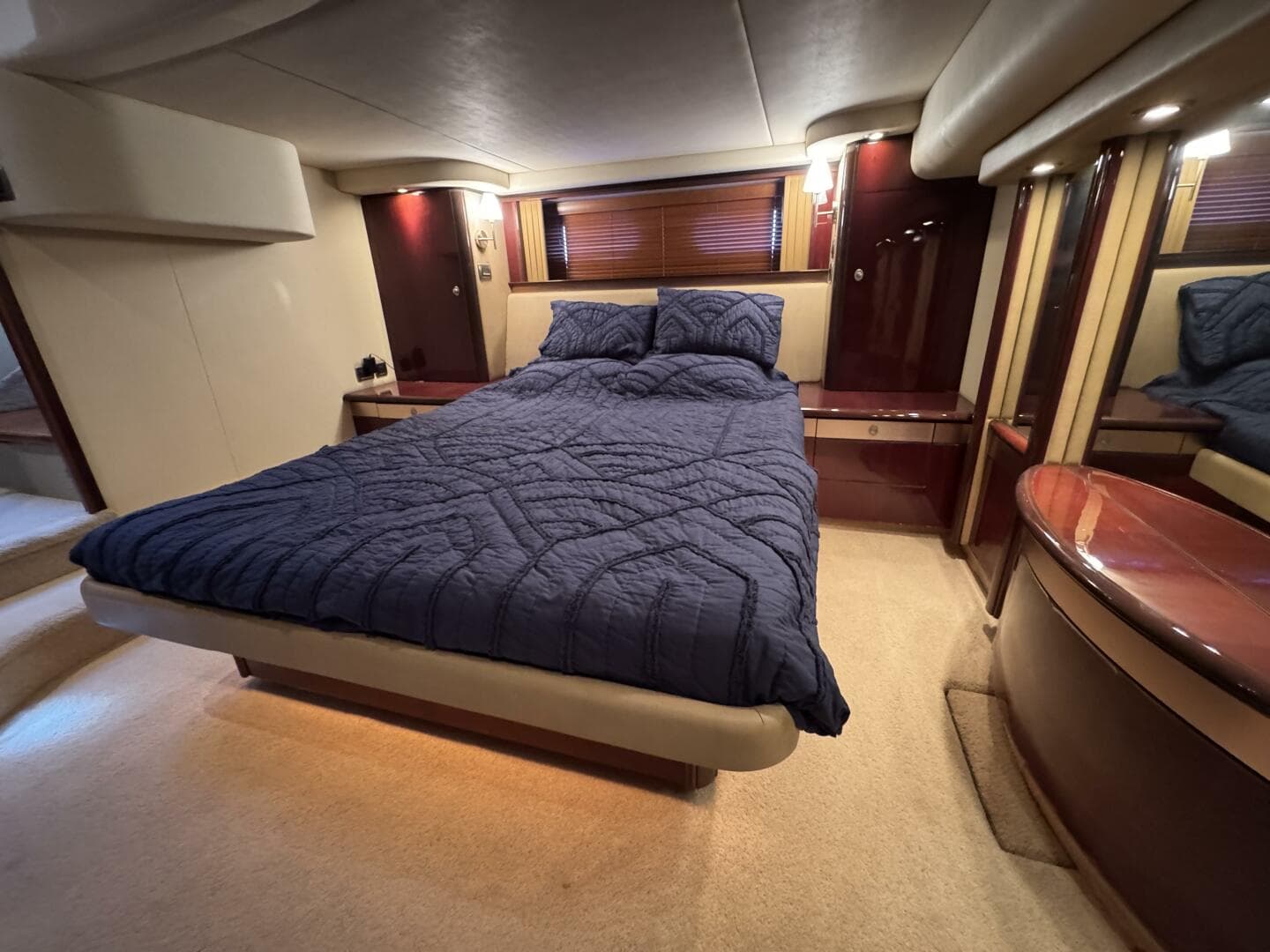 2007 Sea Ray 58 Sedan Bridge