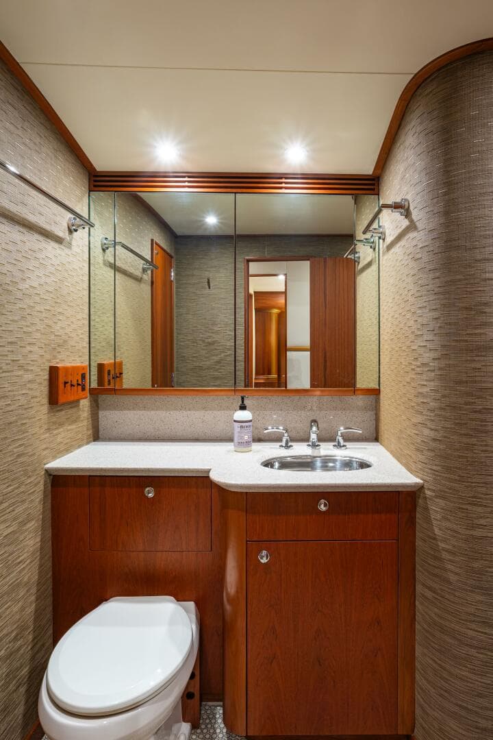 2007 Merritt 72 Sportfish Convertible